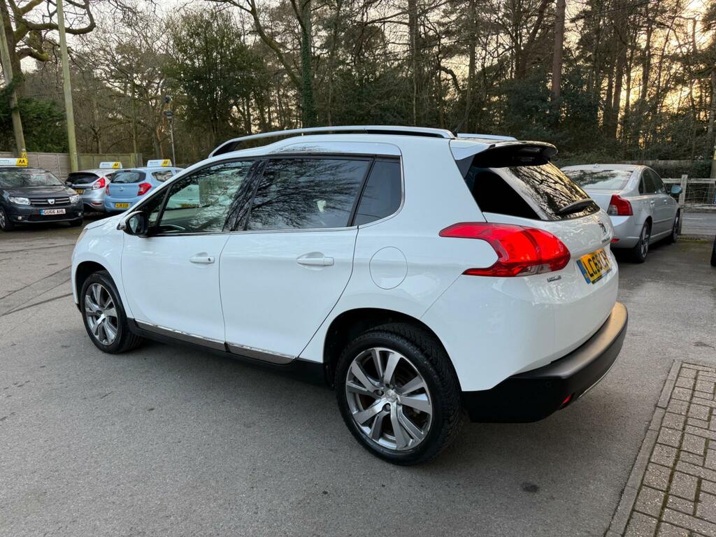 Peugeot 2008 1.2 Puretech Feline Euro 6 S S Mistral White #2