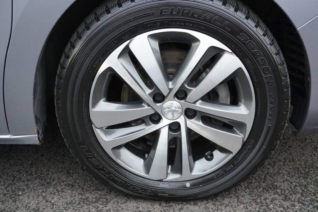 Peugeot Traveller 2L Allure Grey #3