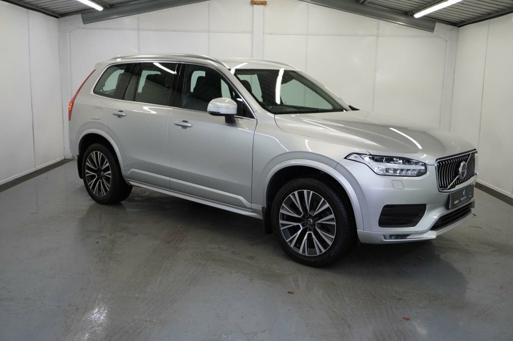 Volvo XC90 2L Momentum Silver #2