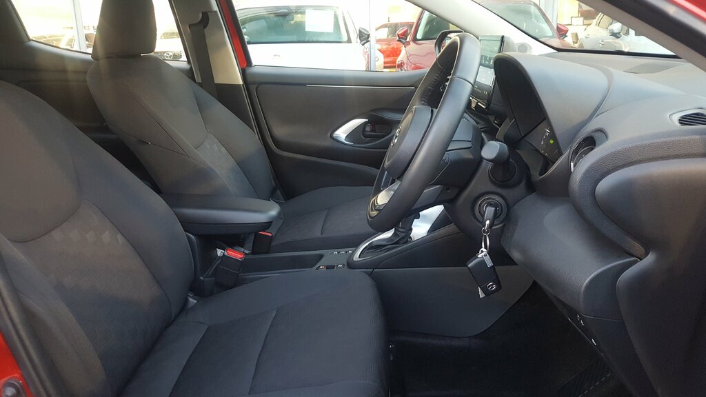 Mazda 2 2025 Mazda 2 Hybrid 1.5 Centre-line SF25OSP Red #5
