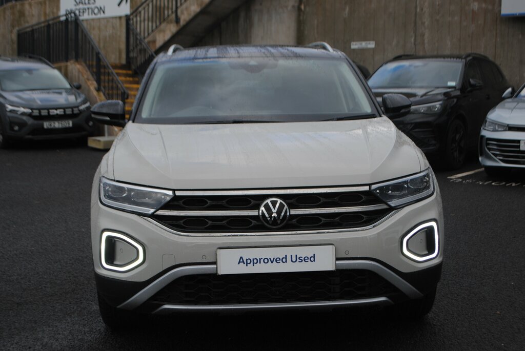Volkswagen T-Roc 2022 Volkswagen T-roc 1.5 Style Tsi 150 KV72BOH Grey #2