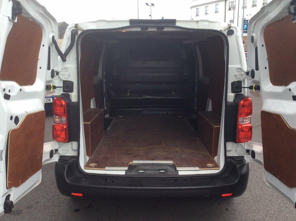 Peugeot Expert Ex.vat 2022 Peugeot Expert 1.5 Bluehdi Professiona White #6