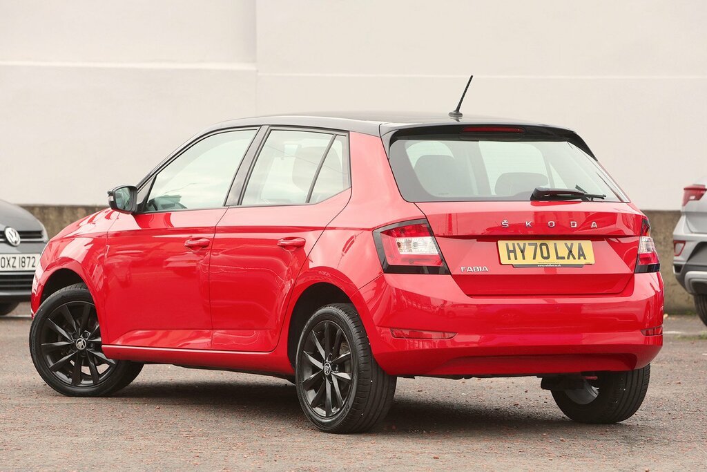 Skoda Fabia 2020 Skoda Fabia 1.0 Colour Edition Mpi HY70LXA Red #3