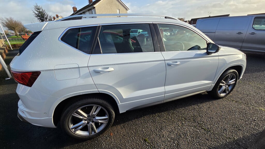Seat Ateca 2022 Seat Ateca 1.5 Ecotsi Fr Dsg RXZ7030 White #3