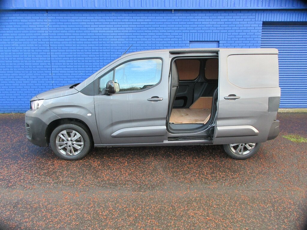 Peugeot Partner Ex.vat 2023 Peugeot Partner 1.5 Bluehdi Asphalt Pr ME23PNF Grey #6
