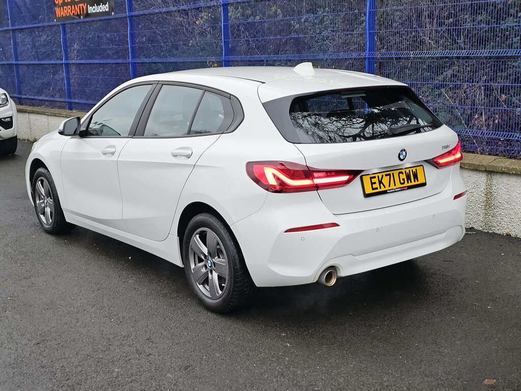 BMW 1 Series 2021 Bmw 1 Series 118I Se EK71GWW White #5