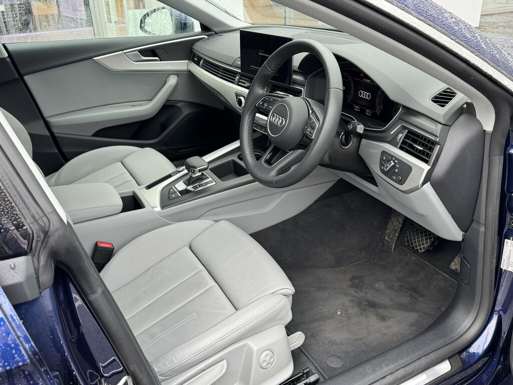 Audi A5 2023 Audi A5 Sportback Sport 35 Tfsi 150Ps S-tro Blue #2