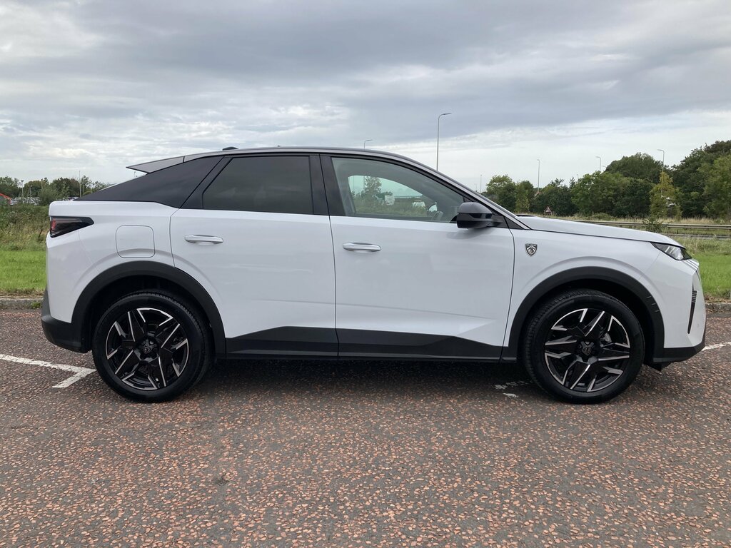 Peugeot 3008 2024 Peugeot 3008 Gt Hybrid 136 RK74WDW White #4