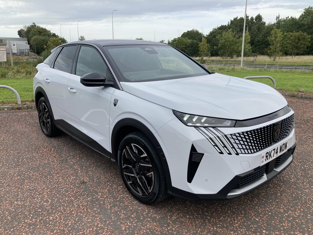 Peugeot 3008 2024 Peugeot 3008 Gt Hybrid 136 White
