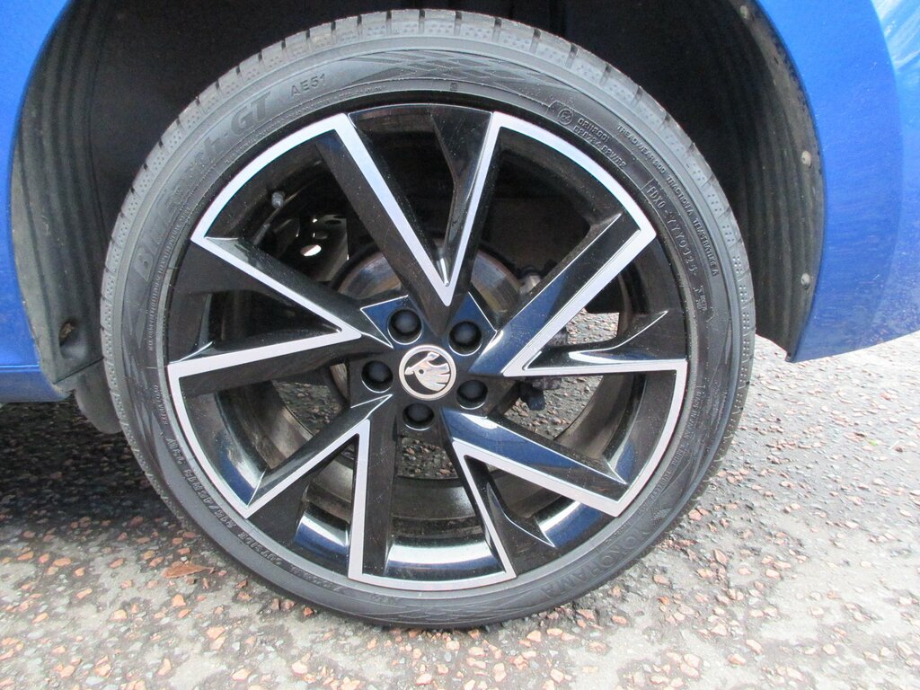 Skoda Kamiq 2023 Skoda Kamiq 1.0 Monte Carlo Tsi Dsg YGZ5682 Blue #5