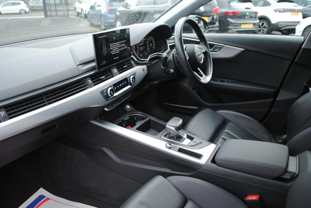 Audi A4 2022 Audi A4 2.0 35 Tdi Sport Edition 163 Alloys I YK22ZXD Black #4