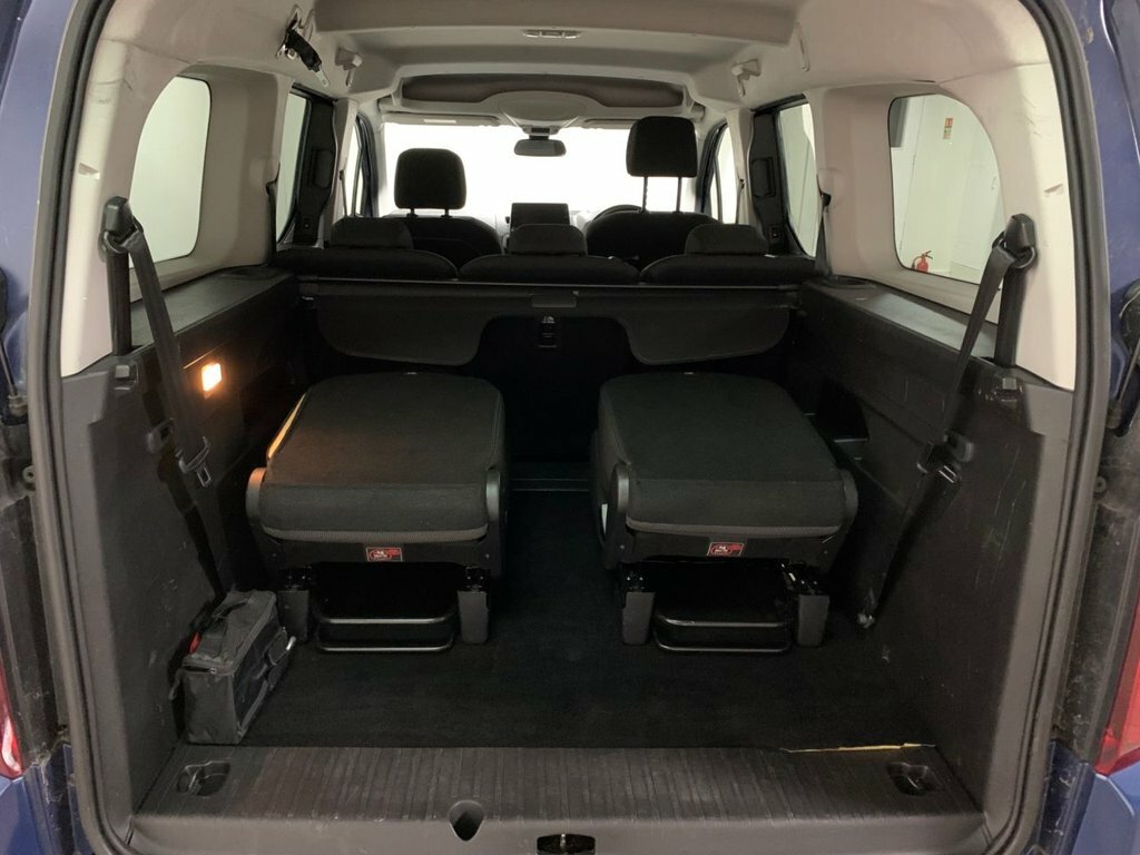 Vauxhall Combo Life 1.5L Se EK72GVG Blue #5