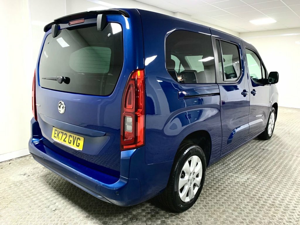 Vauxhall Combo Life 1.5L Se EK72GVG Blue #2