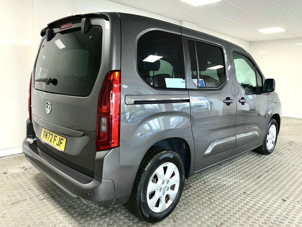 Vauxhall Combo Life 1.5L Se VN72FJF Grey #2