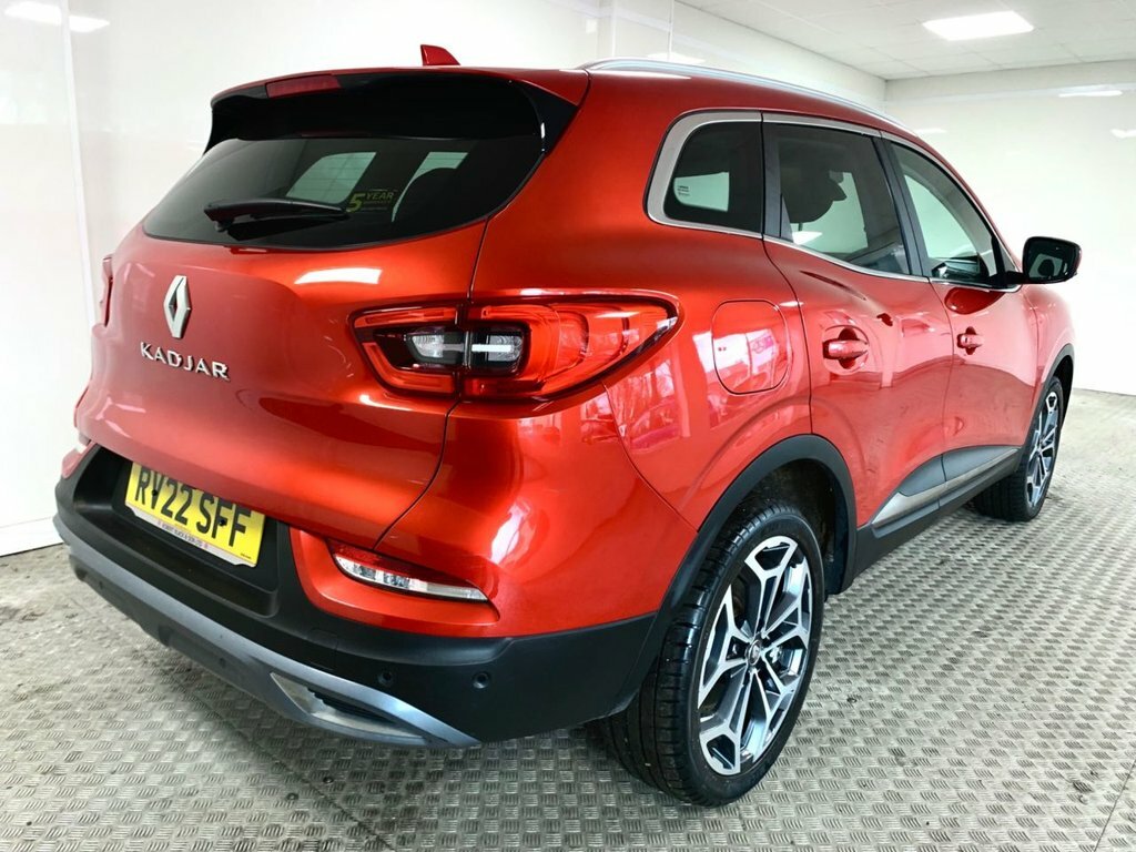 Renault Kadjar 1.3L Techno RV22SFF Red #2