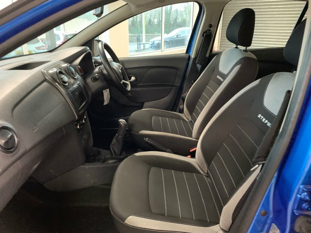 Dacia Sandero Stepway 0.9L Comfort SE19TKV Blue #6