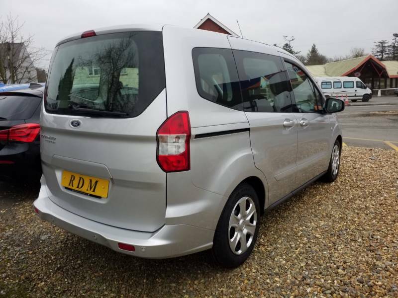 Ford Tourneo Courier 1.5 Tdci Zetec - 2019 19 Silver #6