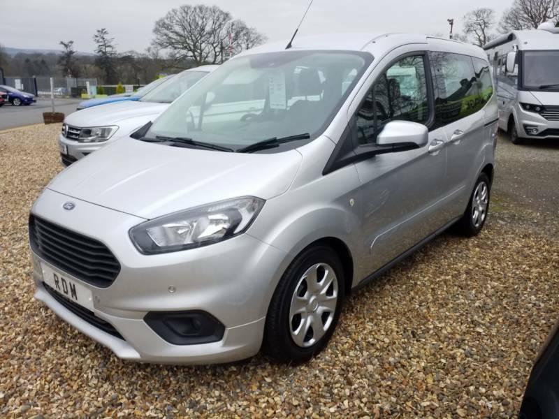 Ford Tourneo Courier 1.5 Tdci Zetec - 2019 19 Silver #3