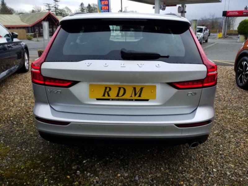 Volvo V60 2.0 D3 Momentum - 2018 68 Silver #5