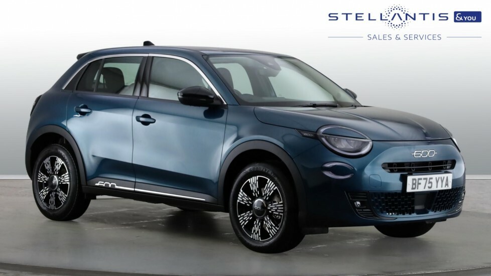 Fiat 600 1.2 Mhev Icon Suv Hybrid E-dct Euro 6 