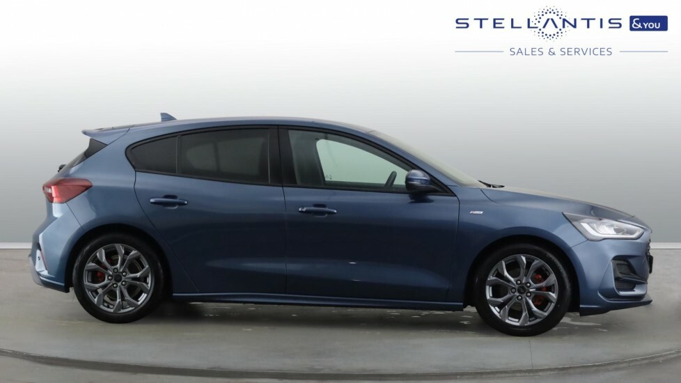 Ford Focus 1.0T Ecoboost St-line Hatchback WN73EKK  #4
