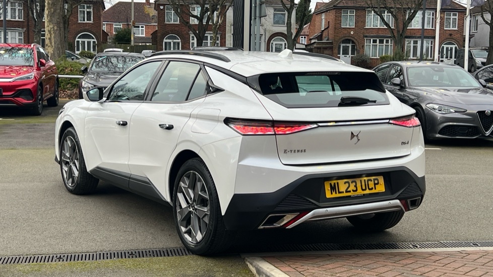 DS DS 4 1.6 E-tense 12.4Kwh Cross Trocadero Hatchback #5