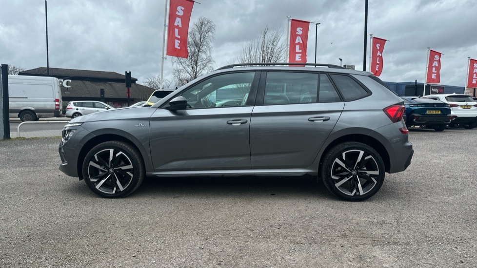 Skoda Kamiq 1.5 Tsi Act Monte Carlo Edition Suv Man  #6
