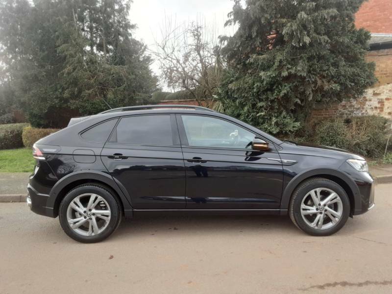 Volkswagen Taigo 1.0 Tsi 110 R-line - 2023 72 MD72YAV Black #3