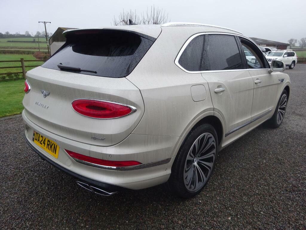 Bentley Bentayga 3.0 Tfsi V6 18Kwh Azure 4Wd Euro 6 S S White #4