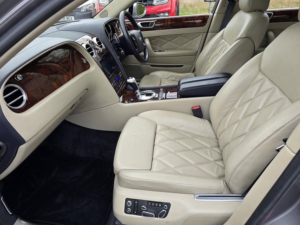 Bentley Continental W12 Flying Spur GN07GFO Silver #4