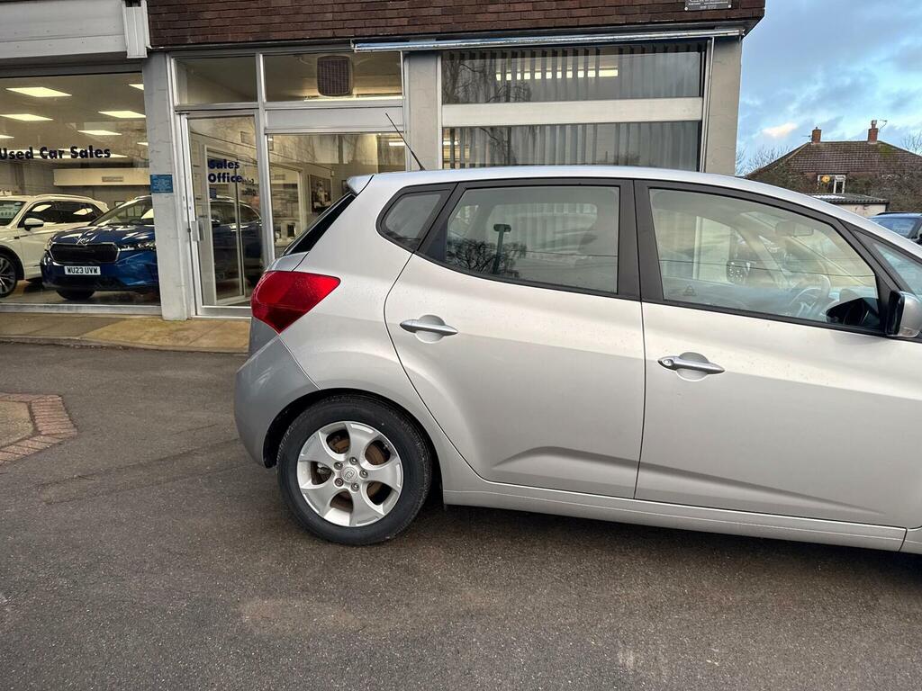 Kia Venga 1.6 2 Euro 5 Silver #3