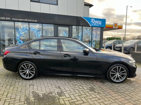 BMW 3 Series 318D Sport YJ69TEH Black #5