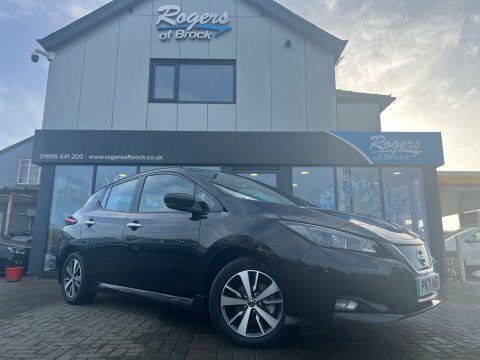 Nissan Leaf Acenta Automatic PN71WRR Black #2