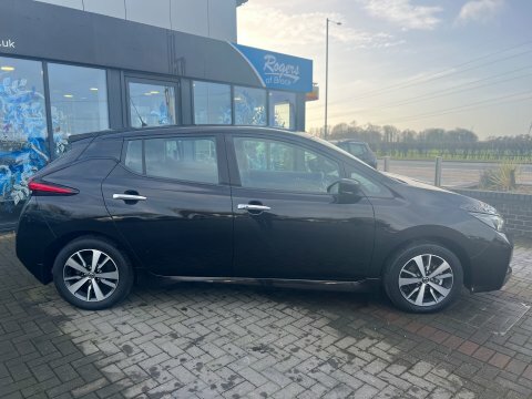 Nissan Leaf Acenta Automatic PN71WRR Black #6