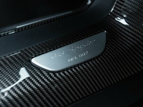 Porsche 918 Weissach #31