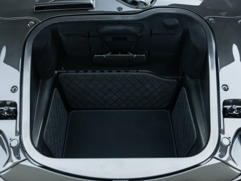 Porsche 918 Weissach #60