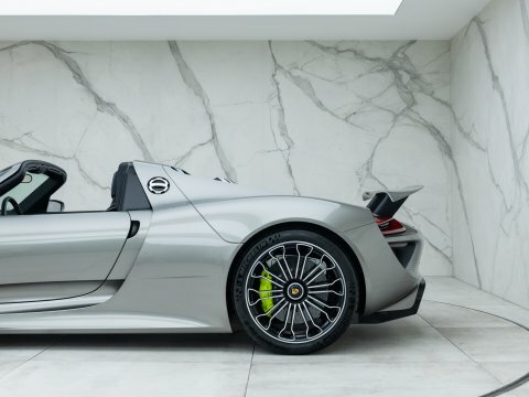 Porsche 918 Weissach #58