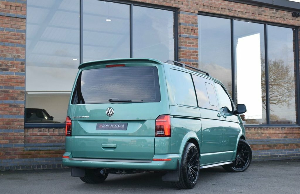 Volkswagen Transporter 2L Highline BV20OBA Green #2