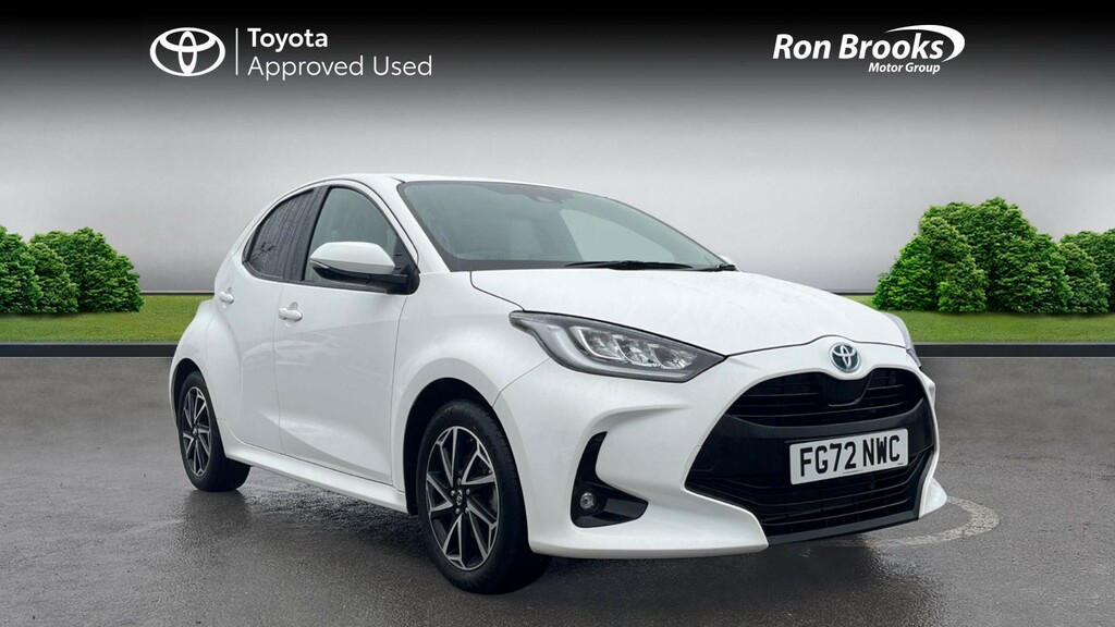 Toyota Yaris 1.5 Vvt-h Design E-cvt Eur White