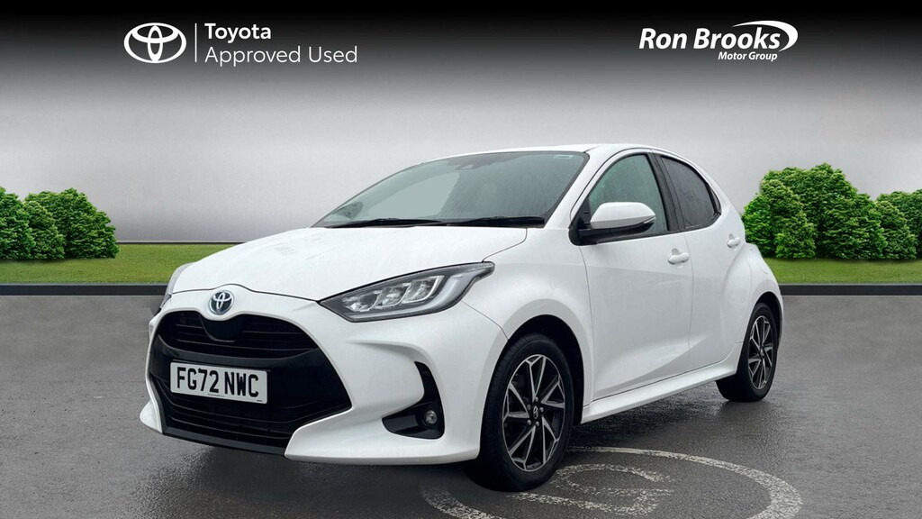 Toyota Yaris 1.5 Vvt-h Design E-cvt Eur FP22NLY White #3