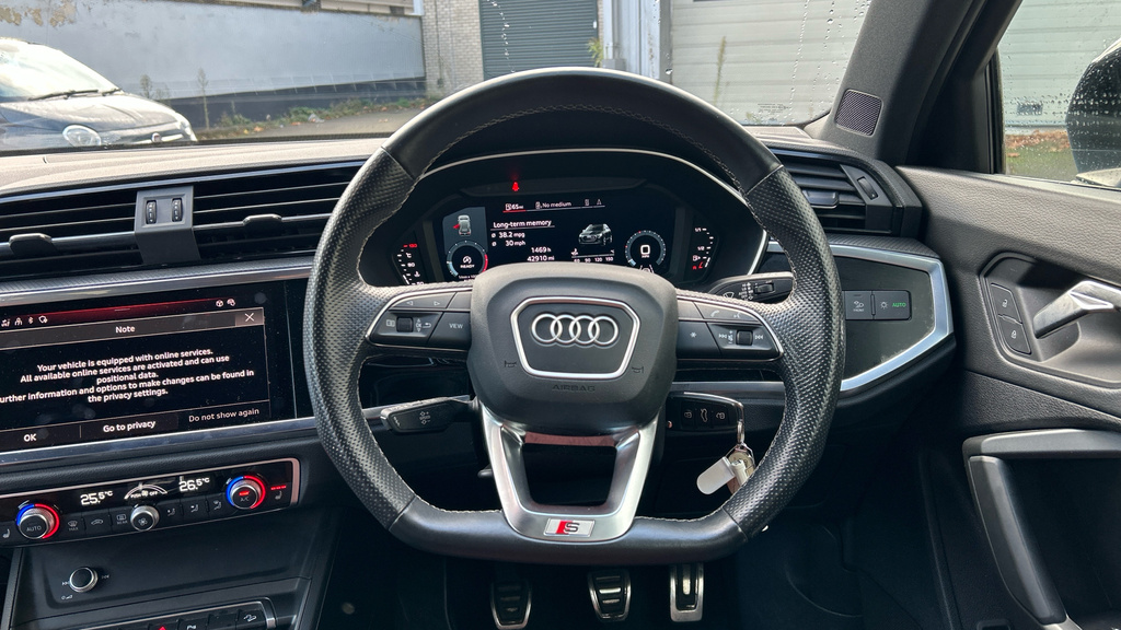 Audi Q3 1.5 Tfsi Cod 35 Black Edit FP22DDO Blue #6