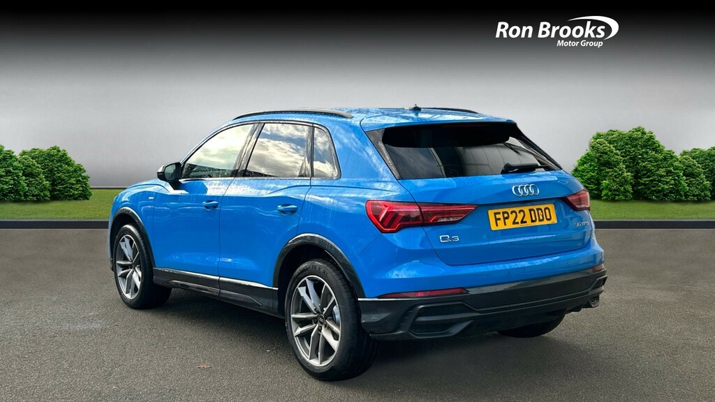 Audi Q3 1.5 Tfsi Cod 35 Black Edit FP22DDO Blue #4