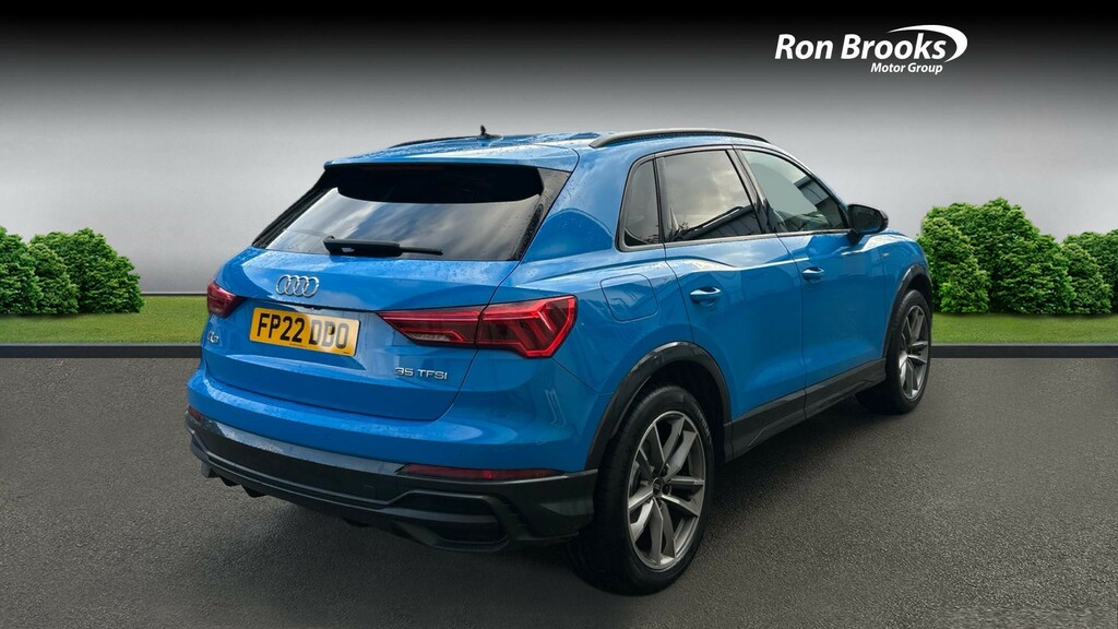 Audi Q3 1.5 Tfsi Cod 35 Black Edit FP22DDO Blue #2