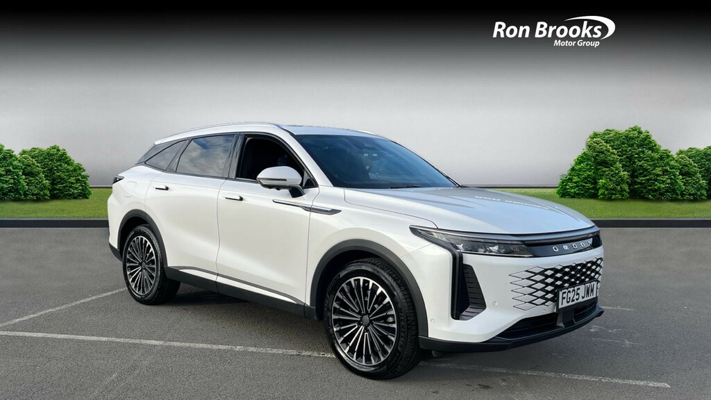 Omoda 9 1.5T Shs 34.46Kwh Noble Dh White