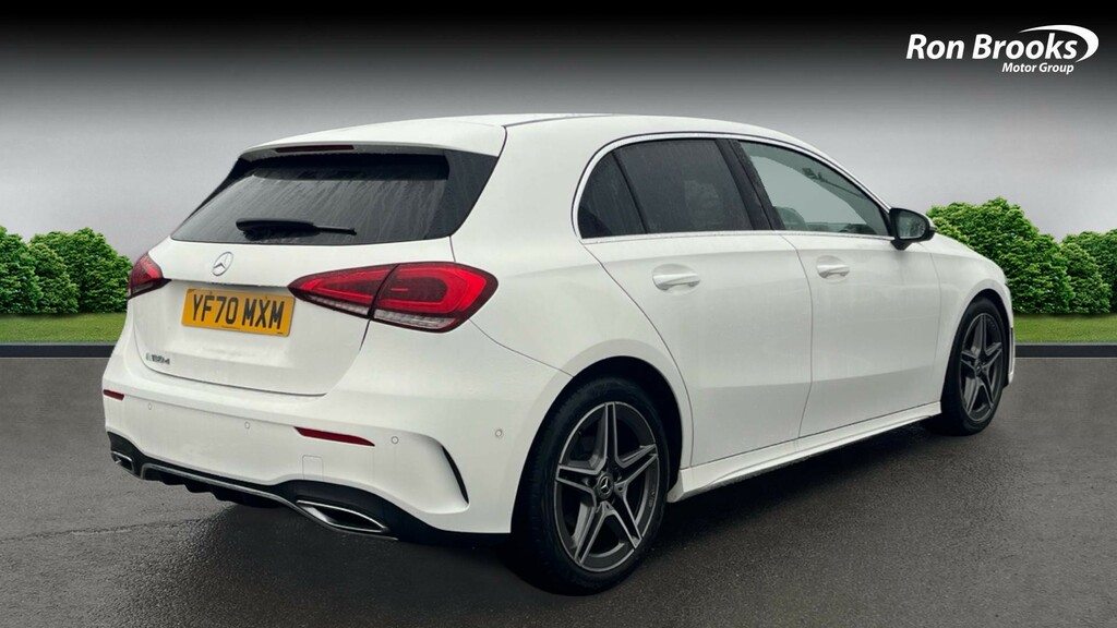 Mercedes-Benz A Class 1.5 A180d Amg Line Execut White #2