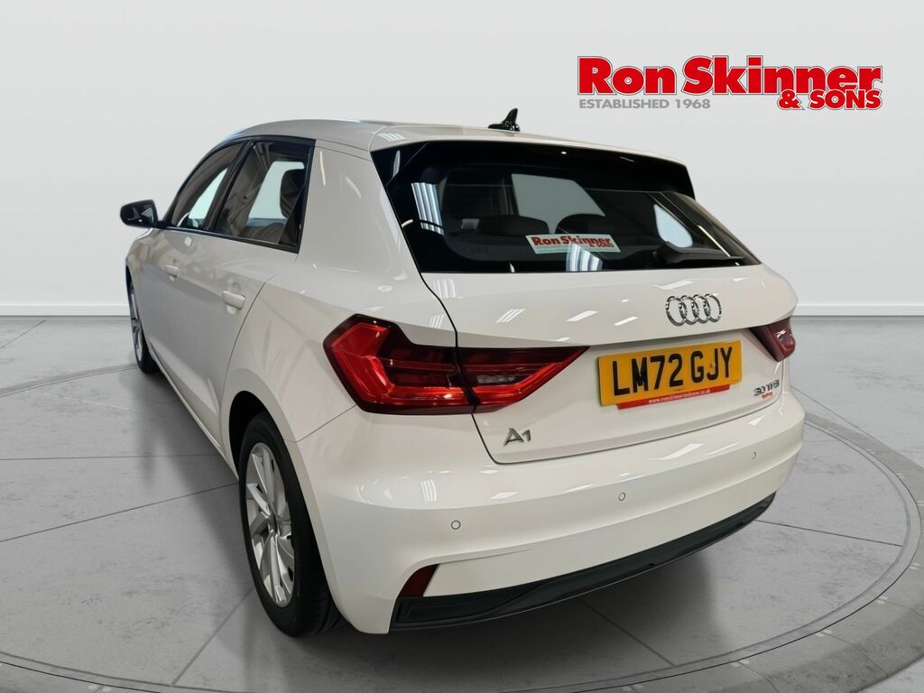Audi A1 1.0 Tfsi 30 Sport Sportback S Tronic Eu LM72GJY White #3