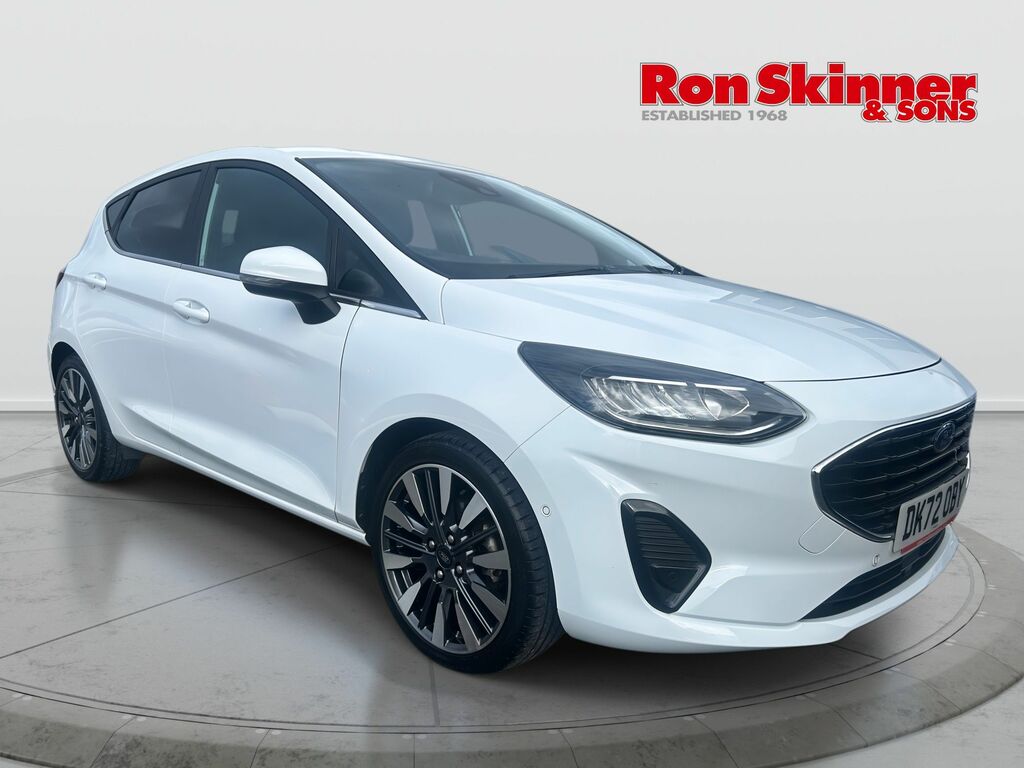 Ford Fiesta 1.0T Ecoboost Mhev Titanium Vignale Hatchback White