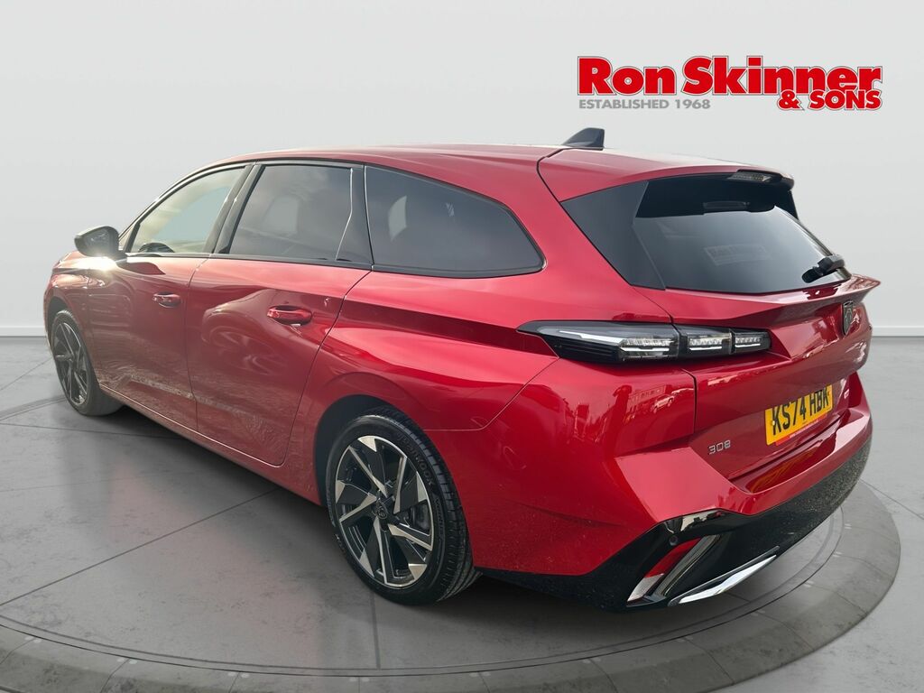 Peugeot 308 SW 1.2 Puretech Allure Estate Eat Euro 6 Red #3