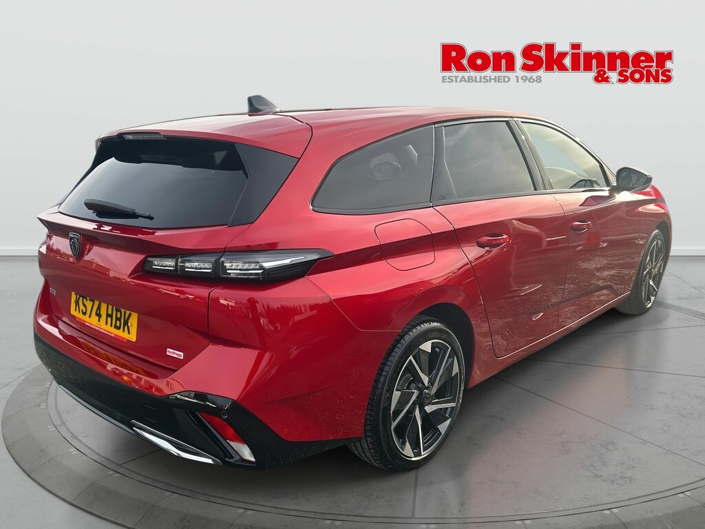 Peugeot 308 SW 1.2 Puretech Allure Estate Eat Euro 6 Red #4