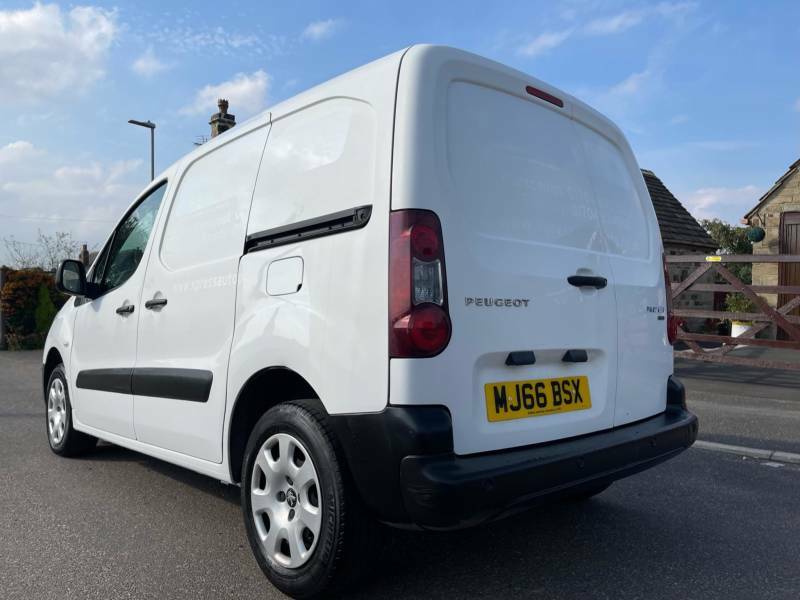 Peugeot Partner 1.6 Bluehdi 854 Professional L1 - 2016 66 MJ66BSX White #4